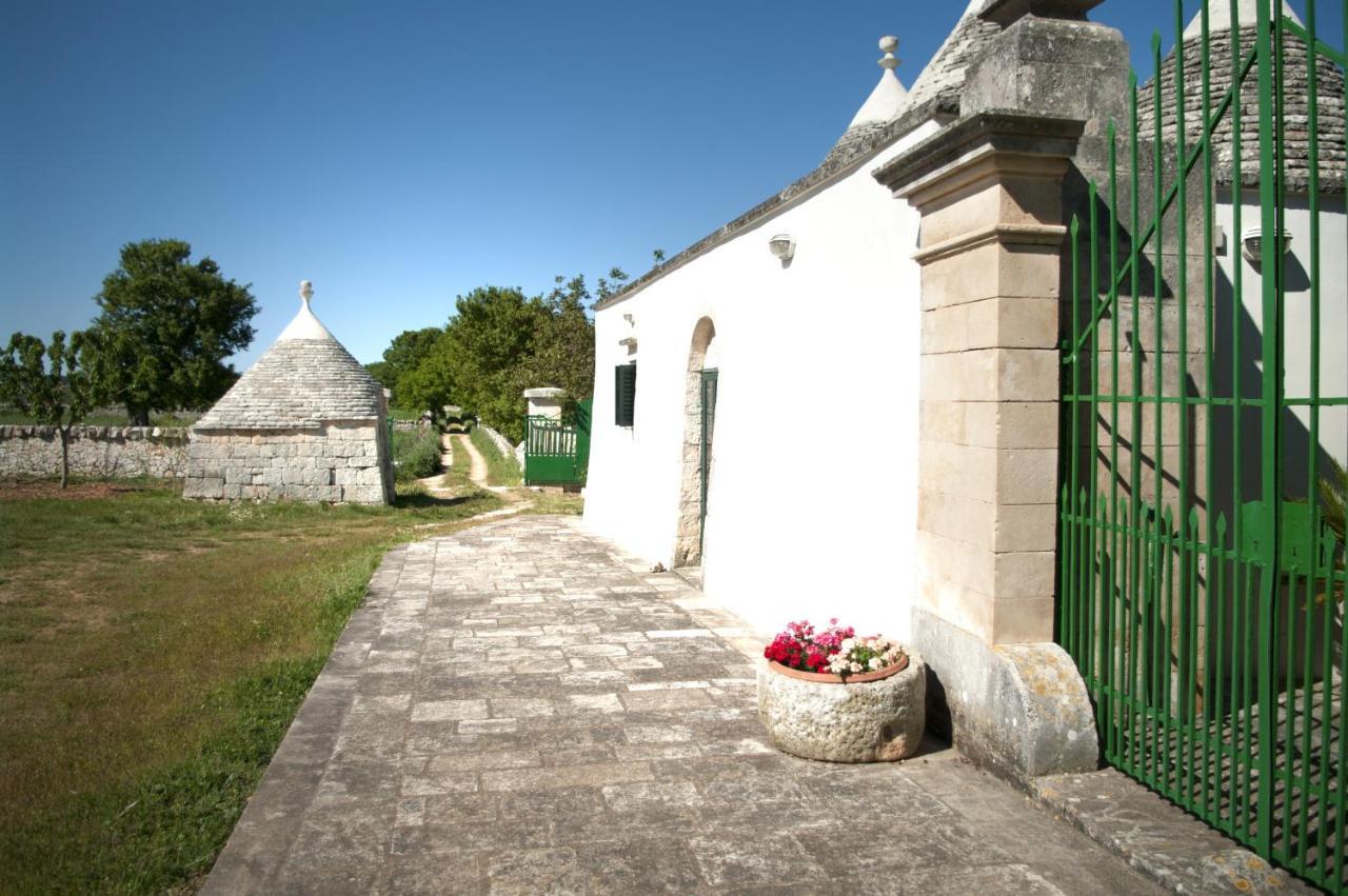 Trulli Sul Vignale In Masseria Santalachicca Martina Franca Exterior photo